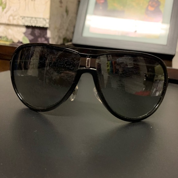 Gucci women’s sunglasses - Picture 2 of 7